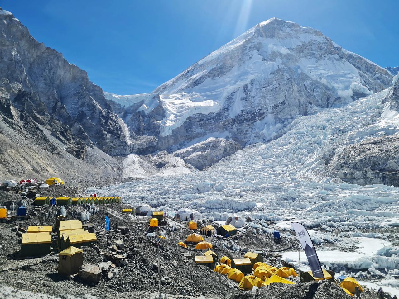 Everest'te 20 milyon dolarlık dolandırıcılık skandalı!