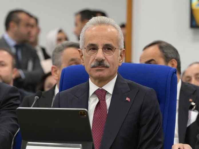 Bakan Uraloğlu:  İstanbullunun 4,7 milyon bilgisi İngiltere'ye sızdırılmıştır