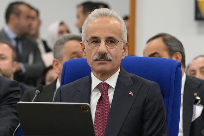 Bakan Uraloğlu:  İstanbullunun 4,7 milyon bilgisi İngiltere'ye sızdırılmıştır