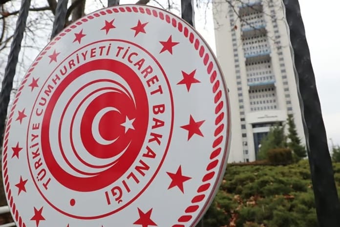 Yeni yönetmelik yayımlandı: Fiyat etiketlerine sıkı kontrol geldi