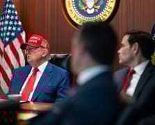 The Guardian: Trump'ın Ortadoğu kumarı nasıl sonuçlanacak?