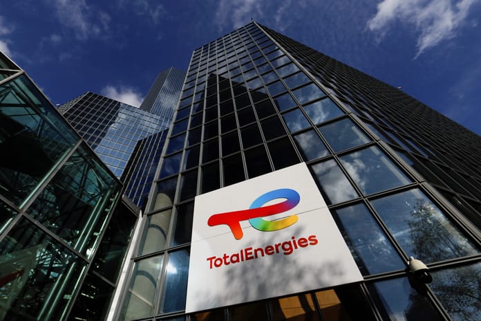 Totalenergies Hakkında Mozambik'teki Konteyner Katliamı Nedeniyle Savaş Suçu İddiası