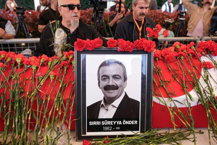 DEM Parti Milletvekili Önder son yolculuğuna uğurlanıyor