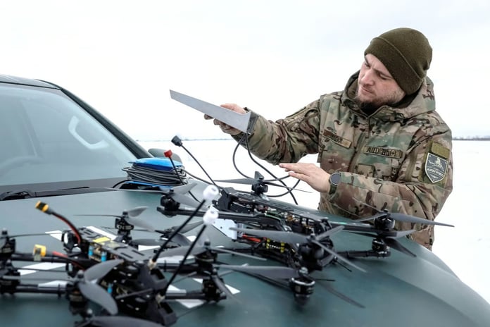 İngiltere, Ukrayna’ya 2026 Nisan’ına kadar 100.000 İHA teslim edecek