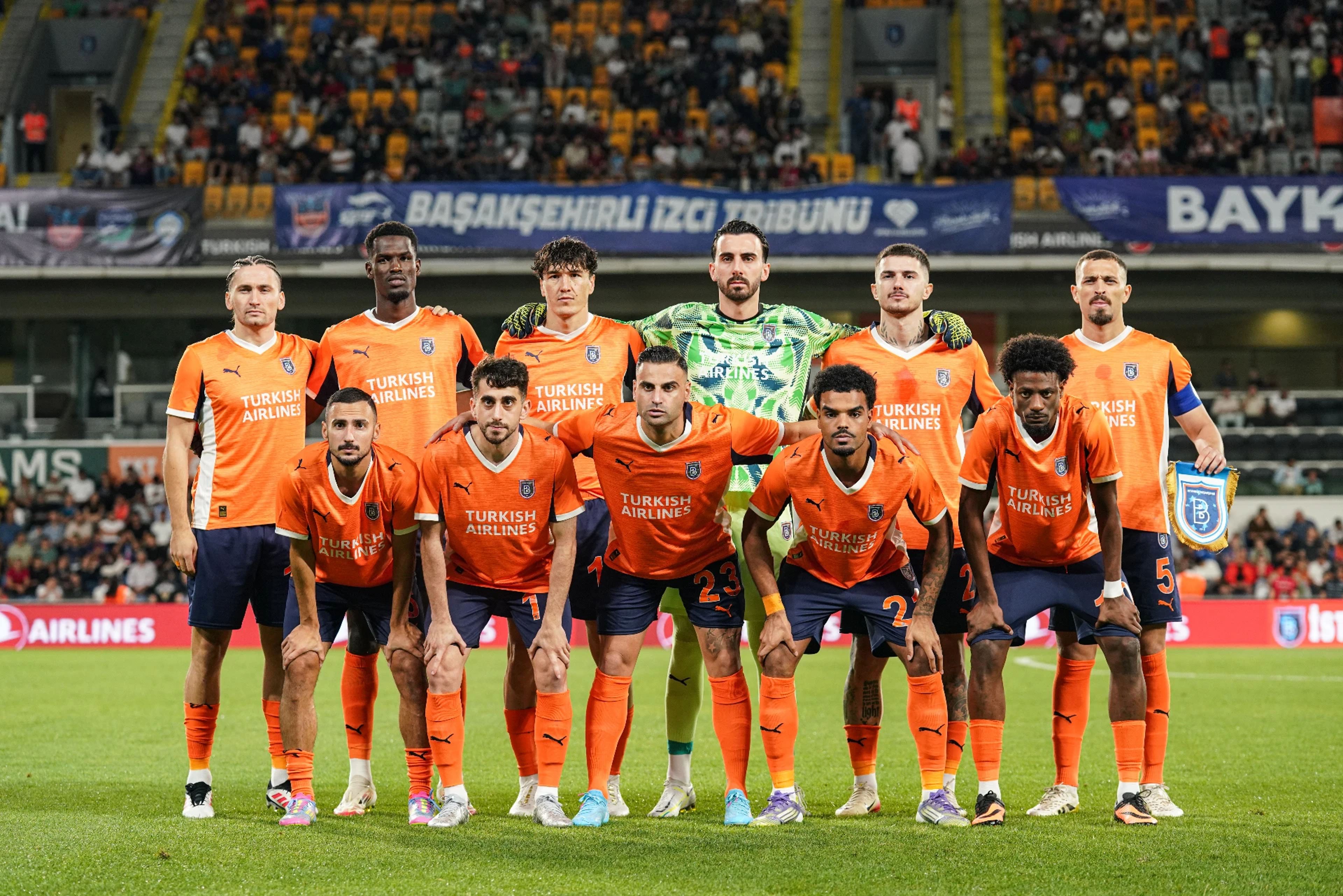 Başakşehir Konferans Ligi'nden başlıyor