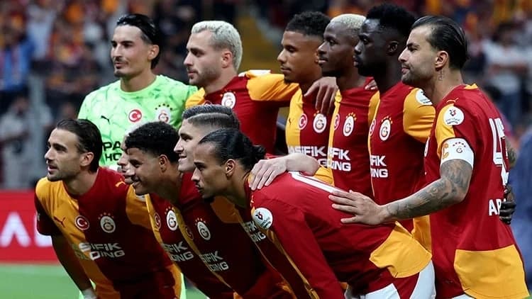 Galatasaray'da UEFA listesi için geri sayım
