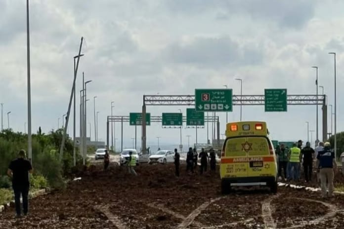 Husilerden Ben Gurion Havalimanı'na füze saldırısı