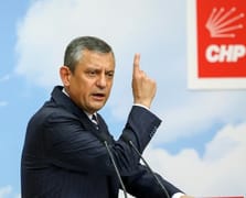 Özel muhalifleri yedeklerden de sildi: Oy vermeyen kara listede