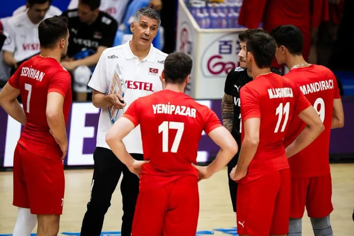 A Milli Erkek Voleybol Takımı, Milletler Ligi'nde lider Brezilya'ya mağlup oldu