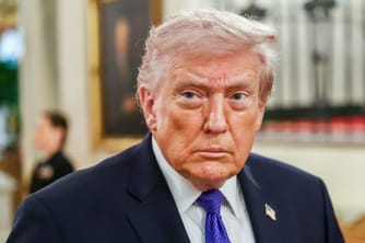 Trump Says U.S. Will Strike Iran “Very Hard”