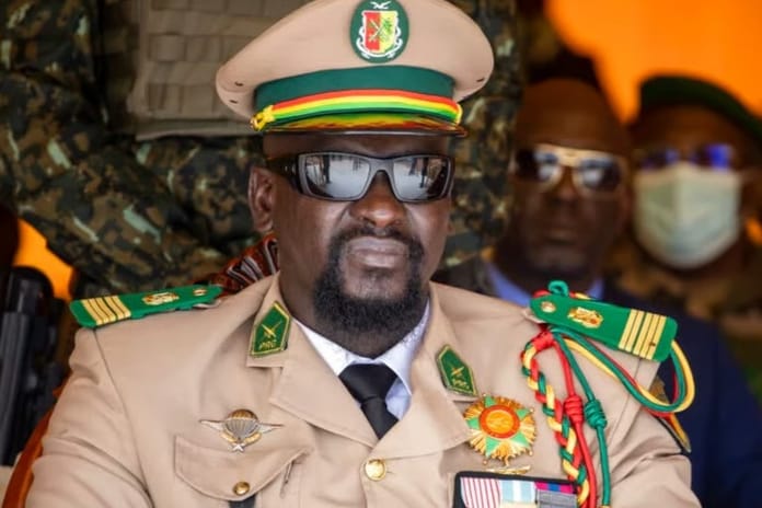 Gine’de kritik dönemeç: Darbe lideri Doumbouya sivil başkanlık için yarışıyor