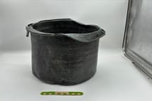 Pergamon Antik Kenti'nde 1400 yıllık bronz kazan bulundu