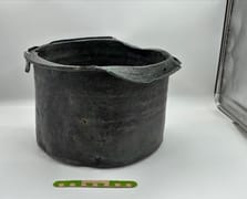 Pergamon Antik Kenti'nde 1400 yıllık bronz kazan bulundu