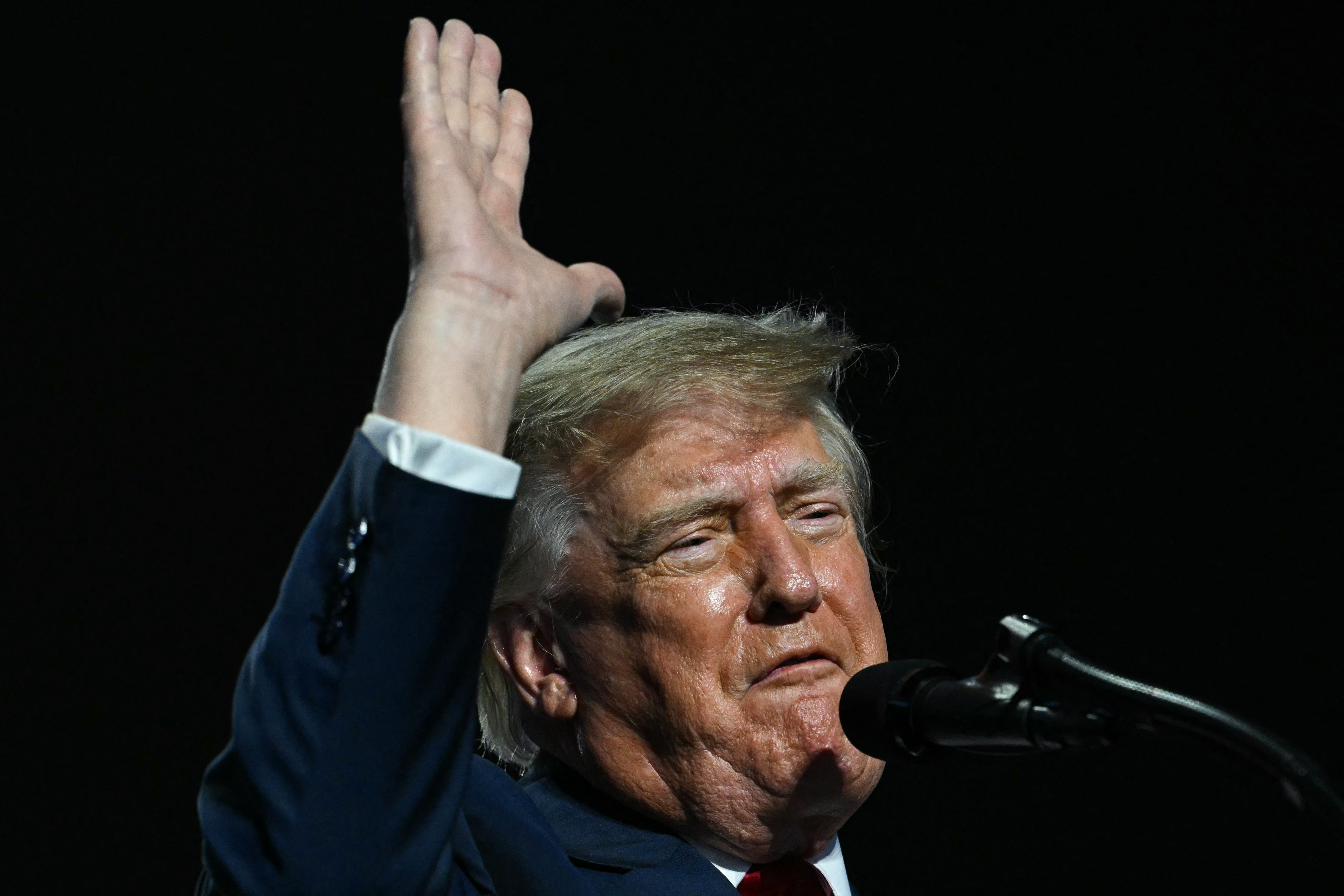 Stop Bombing Russian Oil Infrastructure: Trump to Zelensky