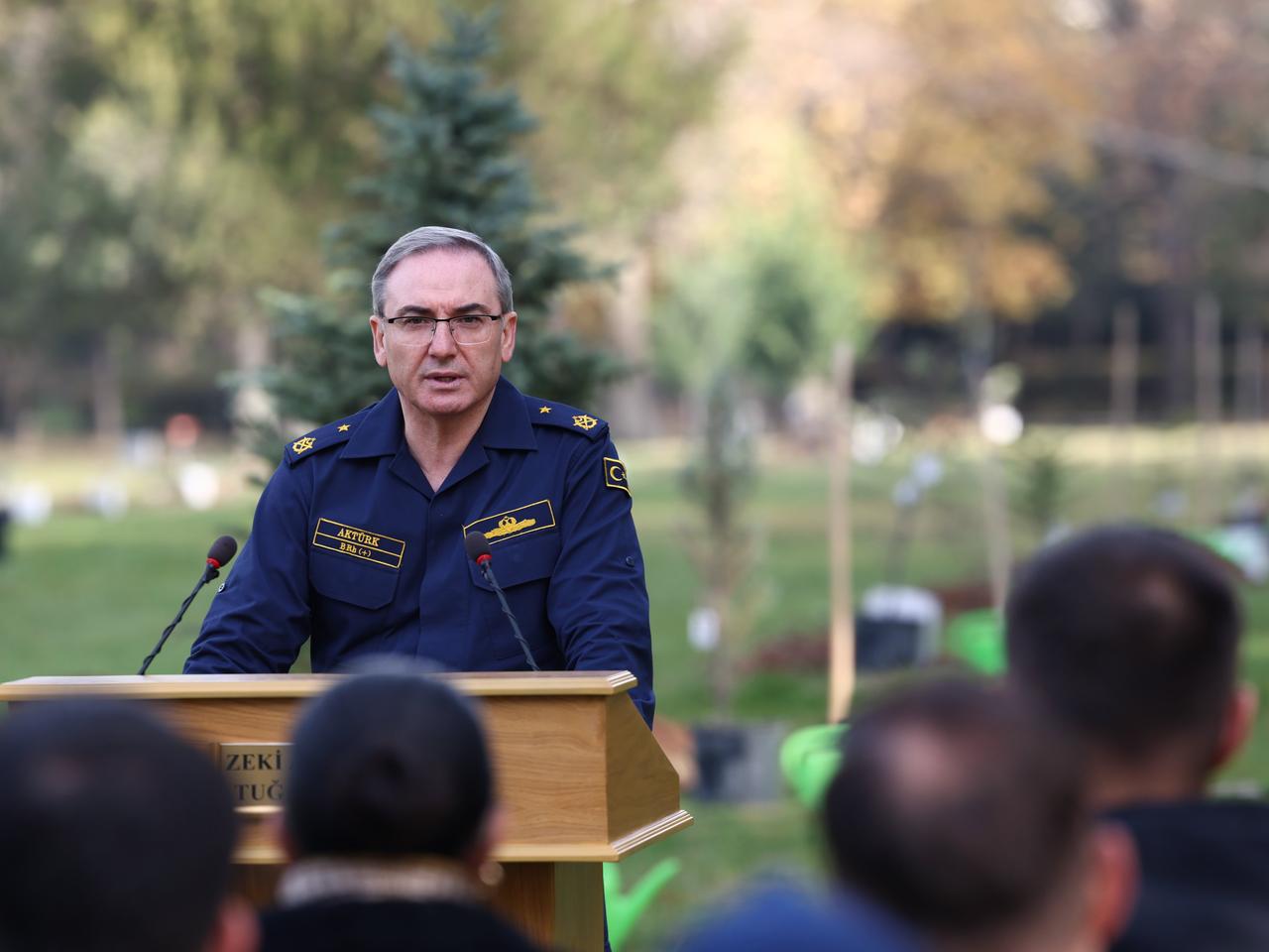 4 personel TSK’dan ihraç edildi