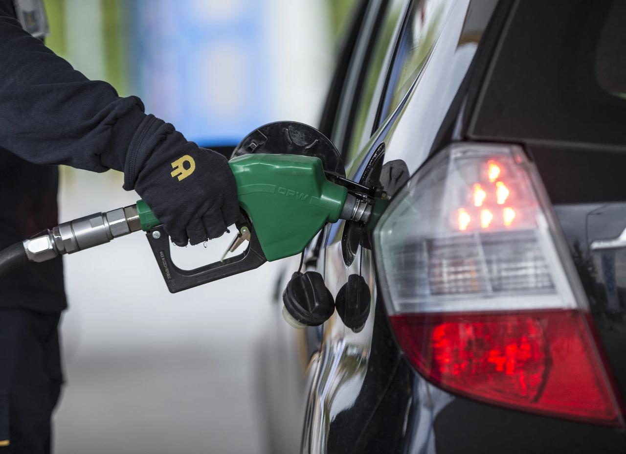 Akaryakıta çifte zam geliyor! Tarih belli oldu: 15 Temmuz 2026 motorin, benzin ve otogazda güncel durum…