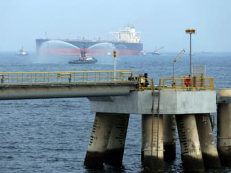 Oman Presents Gulf-Backed Proposal to Iran for Hormuz Fees