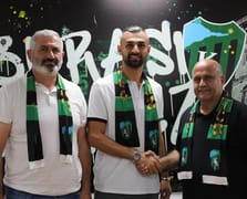 Kocaelispor hücumunu güçlendiriyor: Serdar Dursun Süper Lig'e döndü