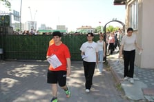 Milyonlarca öğrenci ter döktü! YKS'nin birinci oturumu sona erdi