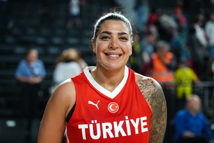 "Yarı final neden olmasın?"