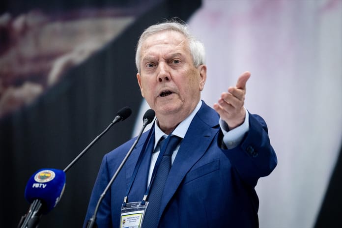 "Denetim kurulu raporu okunmadan toplantı yapılıyor"