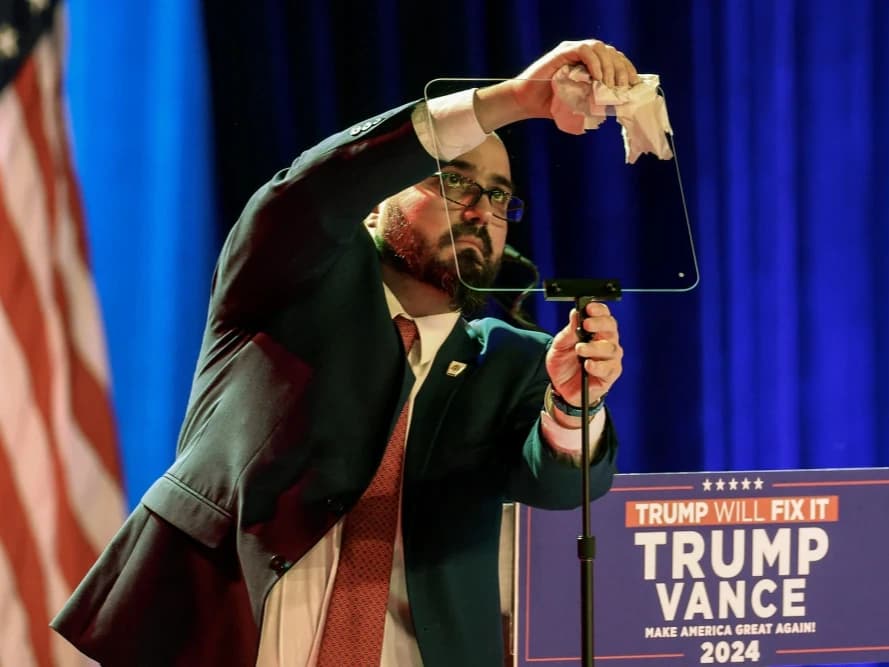 Trump'ın teleprompter operatörüne bahis cezası