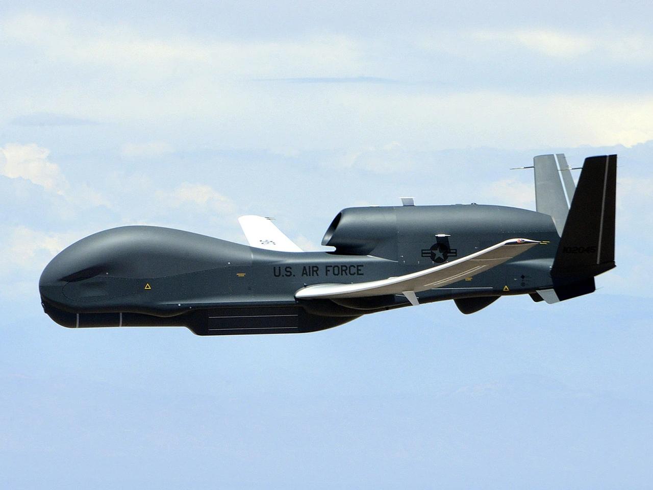 ABD, RQ-4 Global Hawk desteğini 2033’e uzatıyor