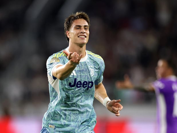 Kulüpler Dünya Kupası'nda büyük çekişme: Juventus gol yağdırdı, Kenan Yıldız sahne aldı