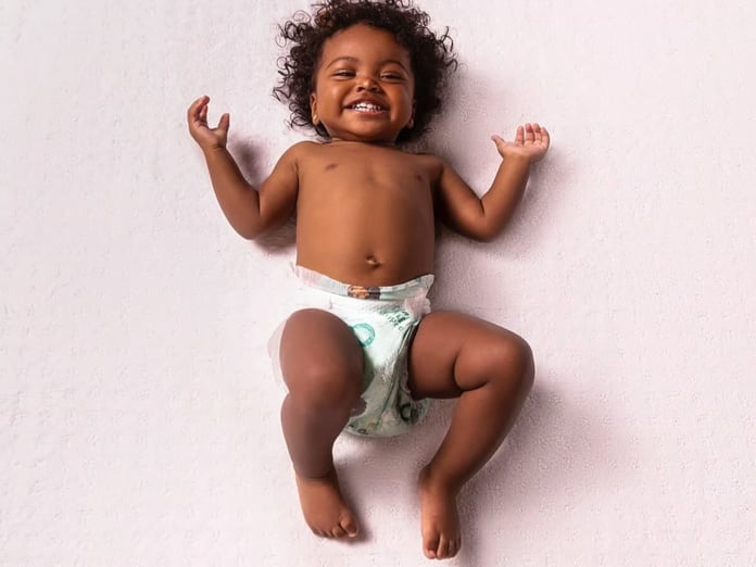 Çinli çift bebek bezi satarak milyon dolarlık servet kazandı