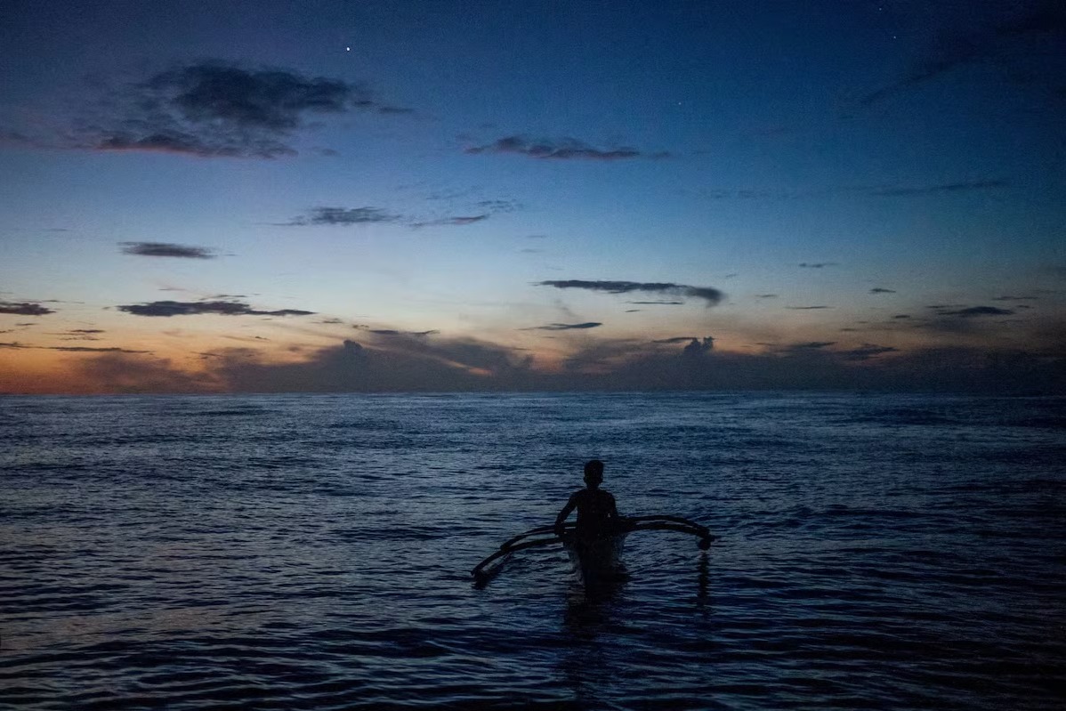 China Marks National Day Near Philippine-Claimed Shoal