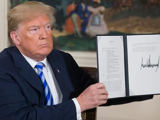 Trump Suriye yaptırımlarını kaldıran kararnameyi imzaladı