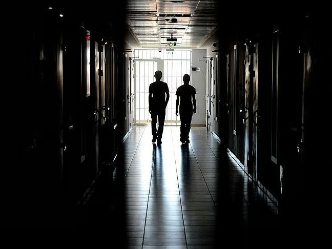 Çocuk tetikçilere karşı sert önlemler geliyor: Cezalar katlanacak 