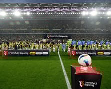 Fenerbahçe-Trabzonspor rekabetinde 138. randevu: Fenerbahçe'nin yeni transferleri, Trabzonspor'un galibiyet hedefiyle karşılaşıyor