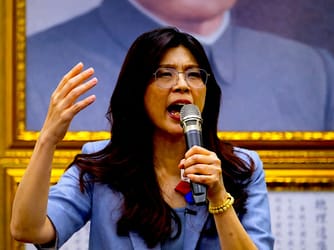 Taiwan Opposition Leader Visits China as Warships Close In