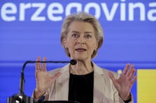 Von der Leyen'in uçuşundaki GPS sinyali iddiaları çözüldü