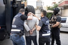 Jandarma'dan FETÖ'ye 30 ilde operasyon 65 tutuklu