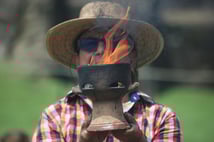 El Salvador'da yazı karşılama kutlaması