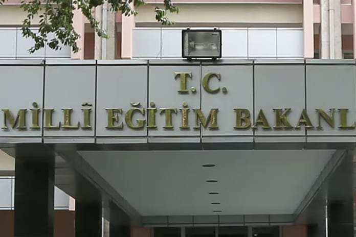 MEB 21 özel okulun ruhsatını iptal etti