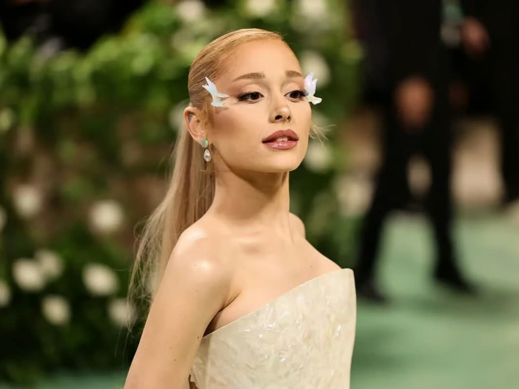 Ariana Grande, American Horror Story'den ayrıldı!