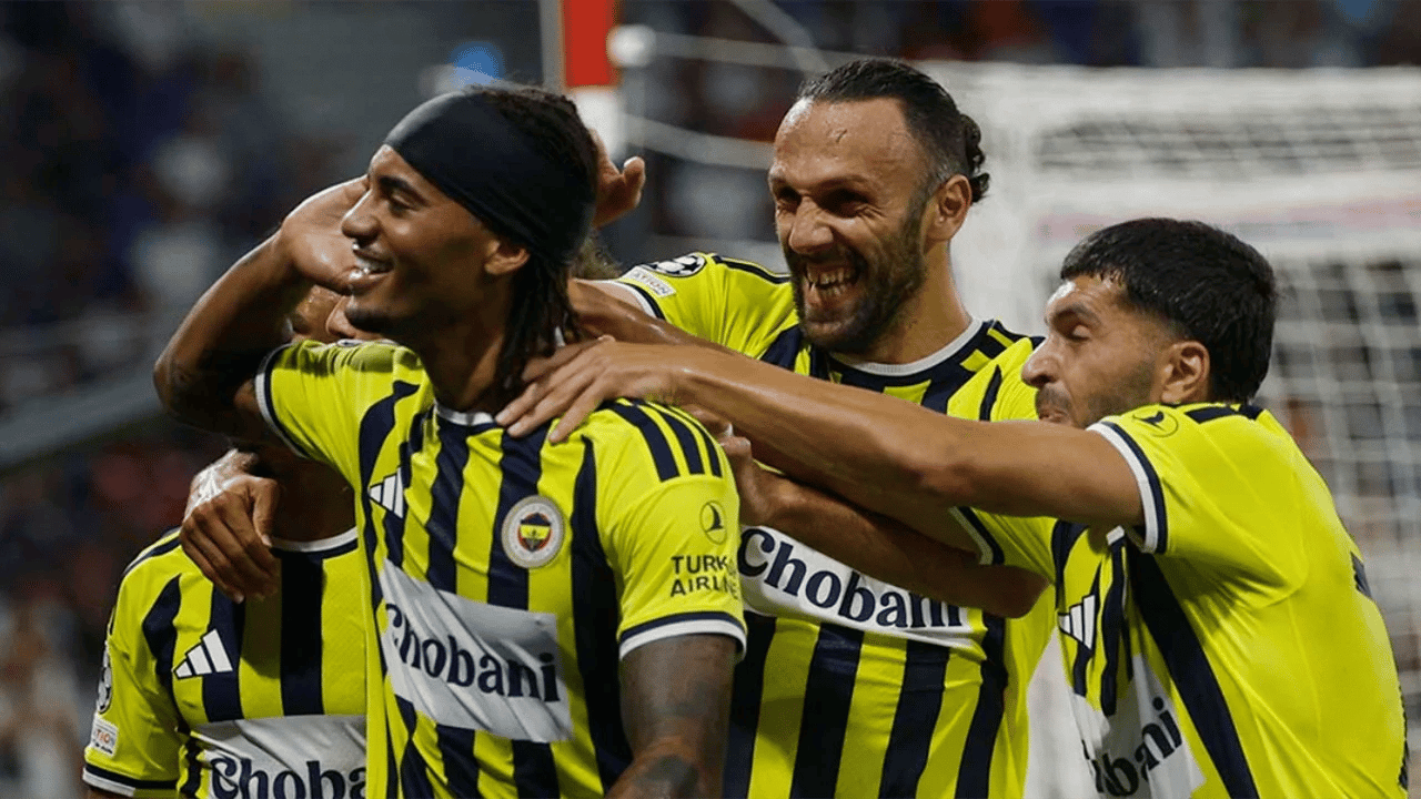 Avrupa basını Fenerbahçe’yi ayakta alkışladı