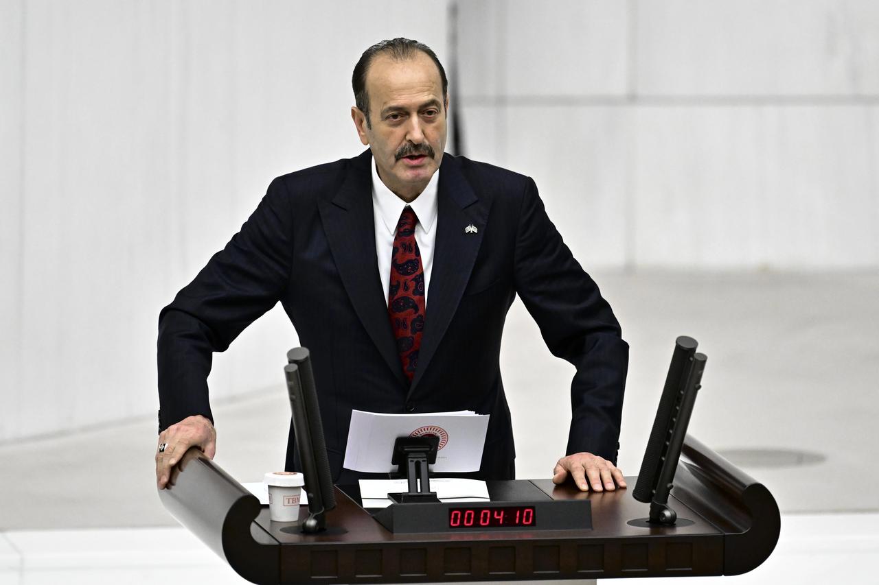 MHP'li Osmanağaoğlu'ndan "Terörsüz Türkiye" mesajı: Birileri şaşı bakıyor diye vazgeçmeyeceğiz!
