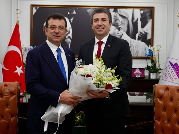 CHP'li Çatalca Belediyesi borç batağında: Benzin parasını ödeyemedi icralık oldu