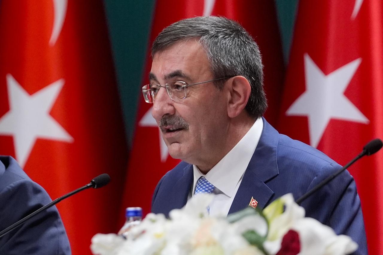 Cumhurbaşkanı Yardımcısı Cevdet Yılmaz açıkladı! Yıl sonu enflasyon tahmini belli oldu 