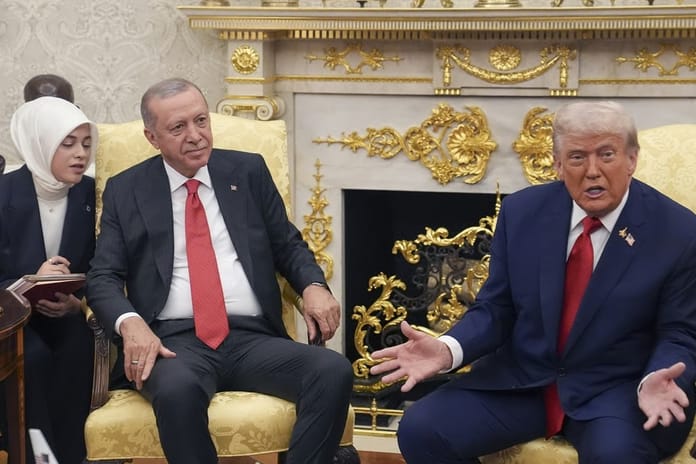 Trump: "Herkes Cumhurbaşkanı Erdoğan'a saygı duyuyor"