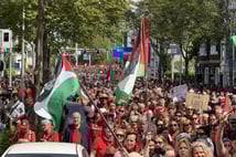 Hollanda'da “Gazze için Kırmızı Çizgi” protesto düzenlendi 