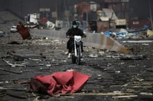 İran’daki liman patlamasında milyarlarca dolarlık zarar