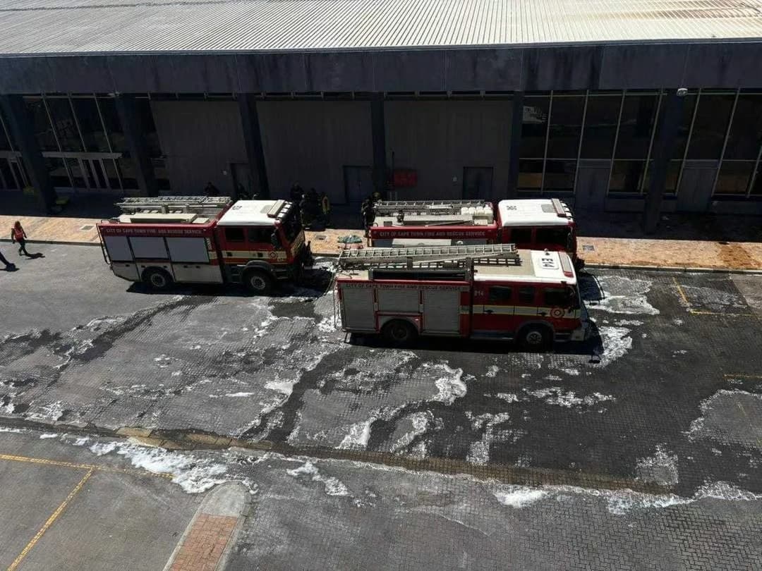 Cape Town havalimanında yangın alarmı