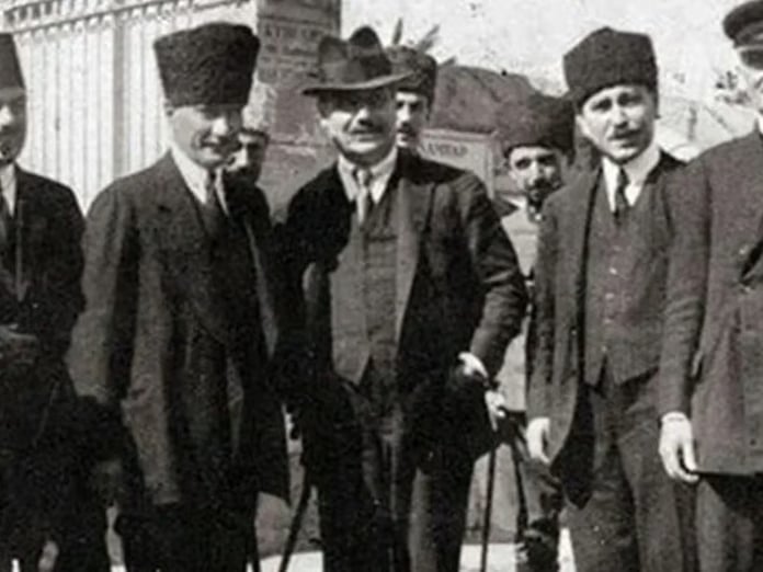 Tarihte bugün: TBMM'yi tanıyan ilk İtilaf devleti Fransa ile Ankara Anlaşması imzalandı