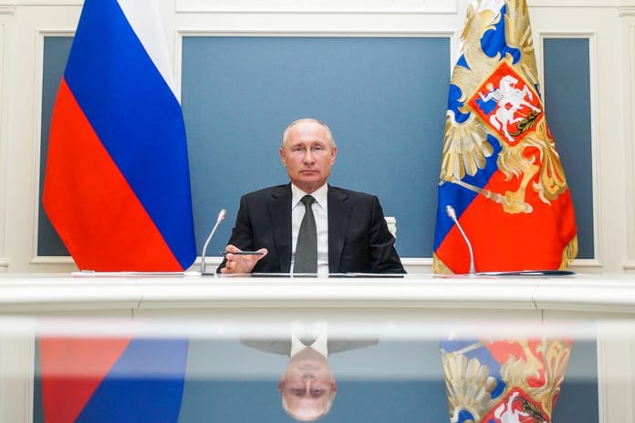 The Economist: Putin müzakereleri uzatarak ne hedefliyor?