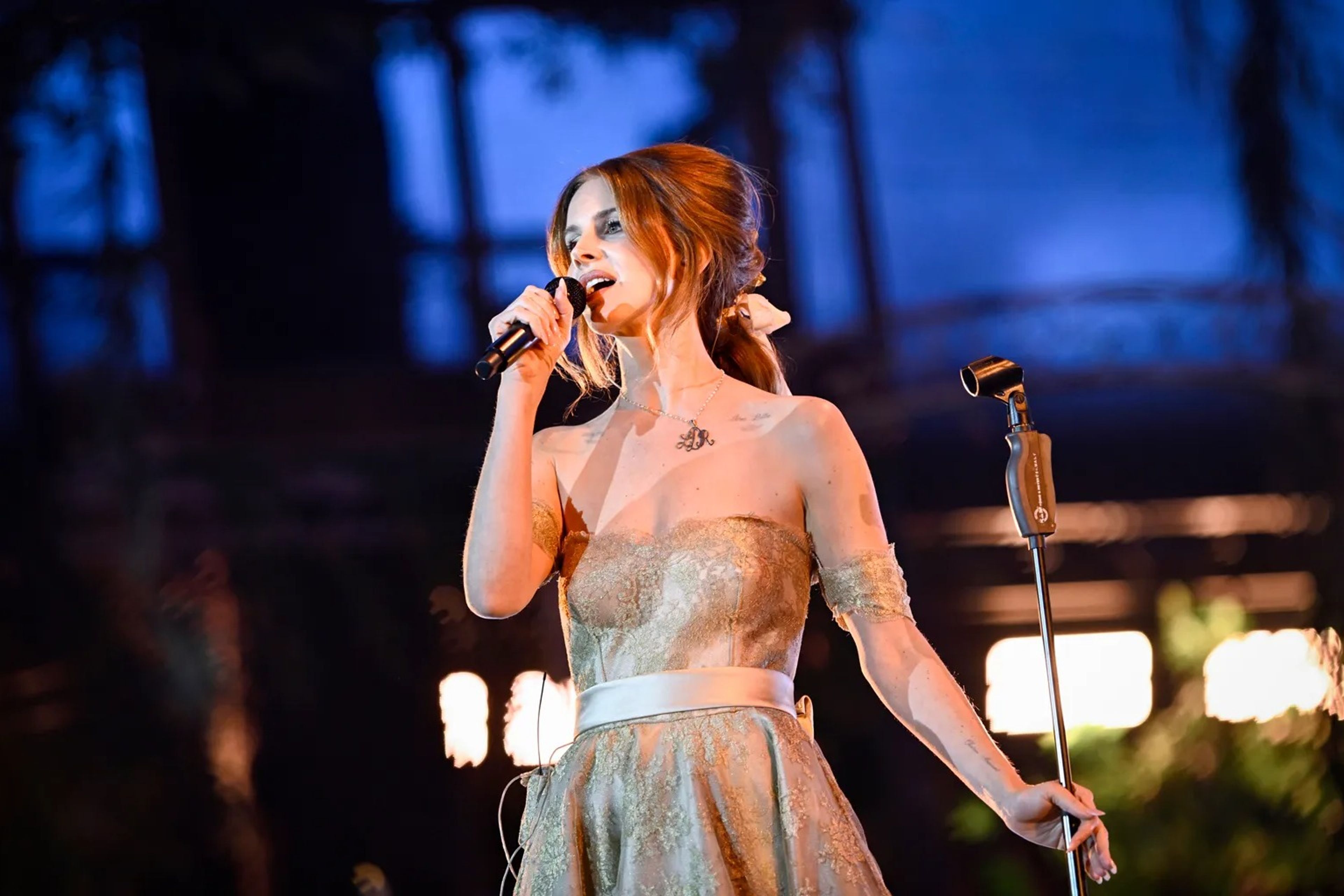 ABD'li şarkıcı Lana Del Rey'den Filistin'e destek açıklaması
